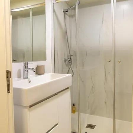 Orm Poveiros * Порту